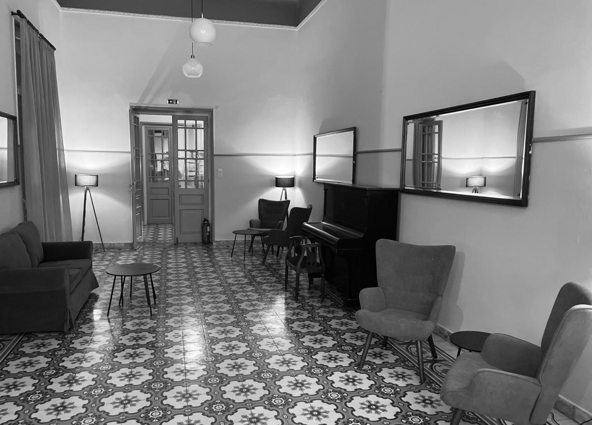 Tinion Urban Hotel Тинос Экстерьер фото